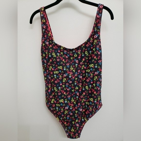 Kensie Floral Padded Swimsuit Sz M - Picture 1 of 5